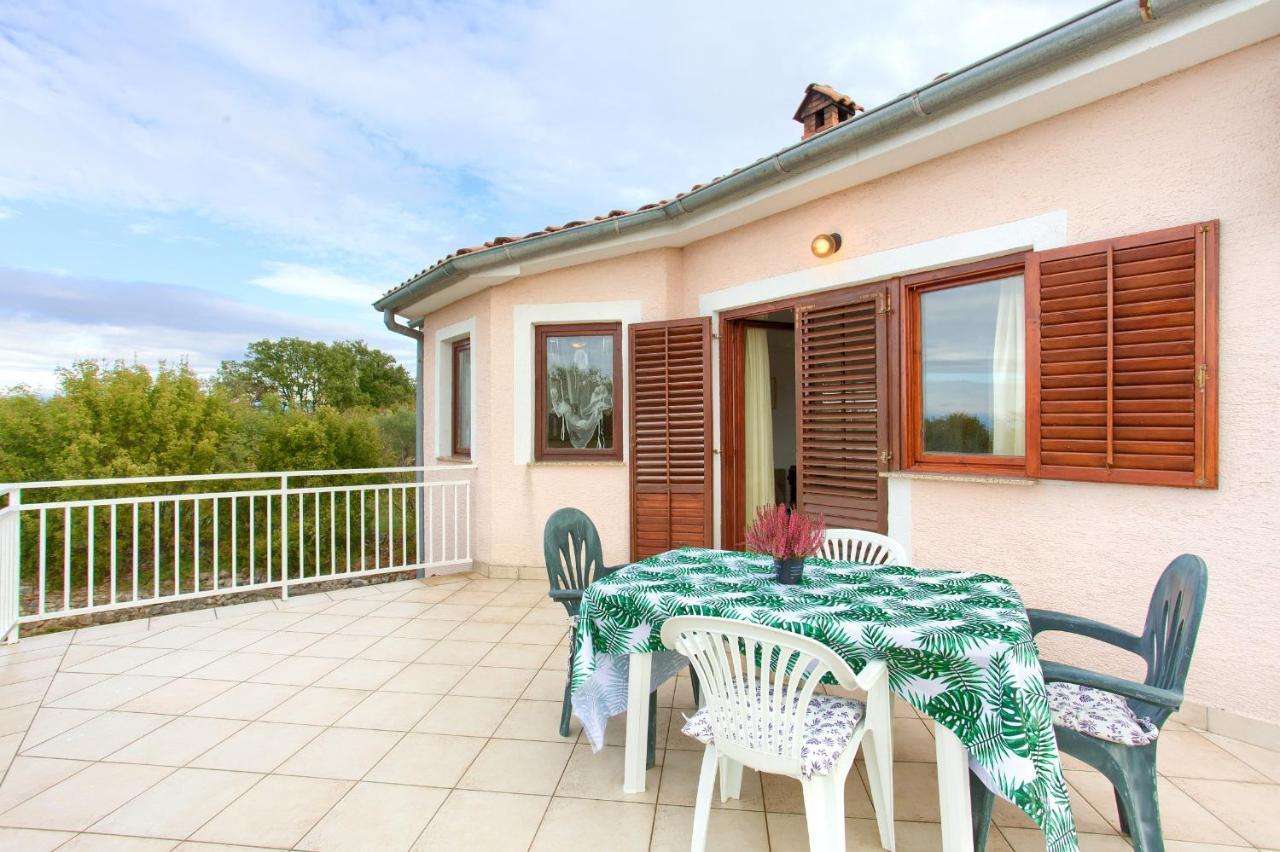 Rasopasno Apartment With Terrace And Private Parking Exterior foto